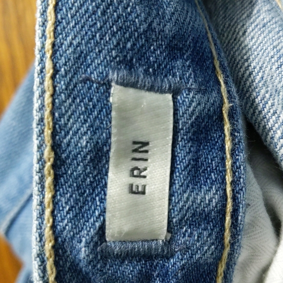 Final Price •Abercrombie light colored jeans - Picture 8 of 8